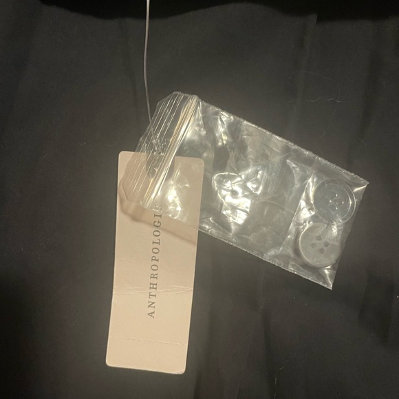 Anthropologie NWT High waisted, ultra wide leg, pleated cropped pants - Size 0 - Picture 2 of 13